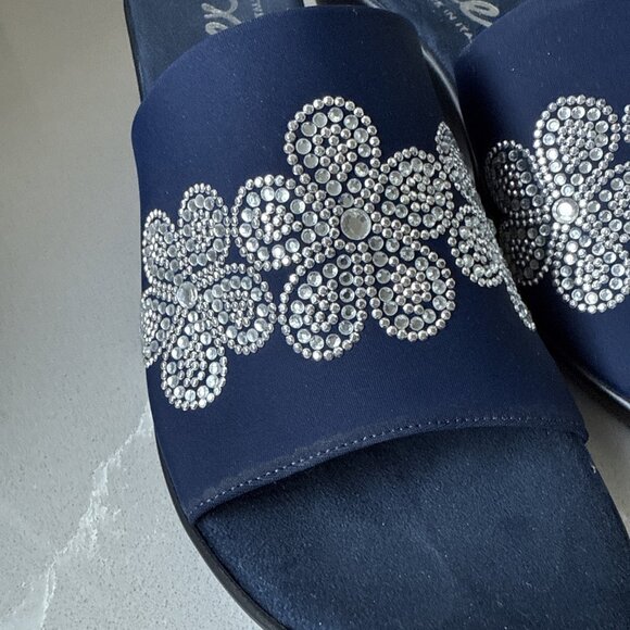 NEW IN BOX Onex Rory Sandals Size 8 Blue With Silver Rhinestones Slip On - Picture 4 of 10
